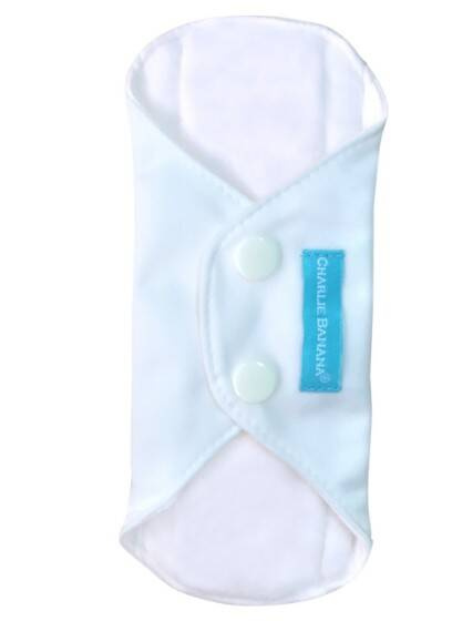 Zestaw 3 wielorazowych wkładek higienicznych / mini podpasek + saszetka, WHITE, Charlie Banana