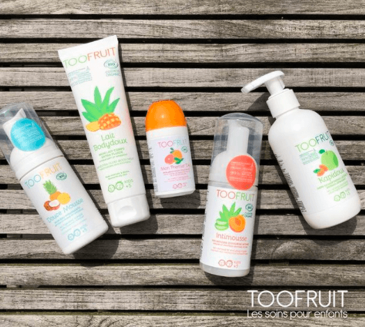 Żel pod prysznic o wysokiej tolerancji dla dzieci, TRUSKAWKA I MALINA, do skóry wrażliwej, 200ml, Toofruit