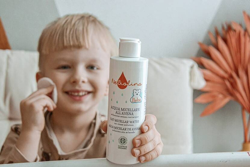 Płyn micelarny do twarzy i ciała, bez spłukiwania, z ekstraktem z Bio Owsa, 200 ml, NeBiolina