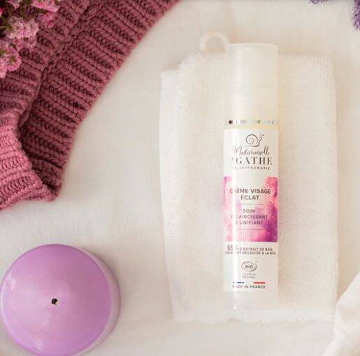 Krem do twarzy ze śluzem ślimaka, rozjaśnia i ujednolica koloryt cery, COSMOS ORGANIC, 50 ml, Mlle Agathe