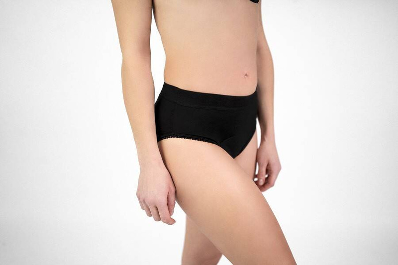 Majtki Menstruacyjne SPORT, chłonność MAXI, S - 88-93 cm, BLACK, Soft Moon